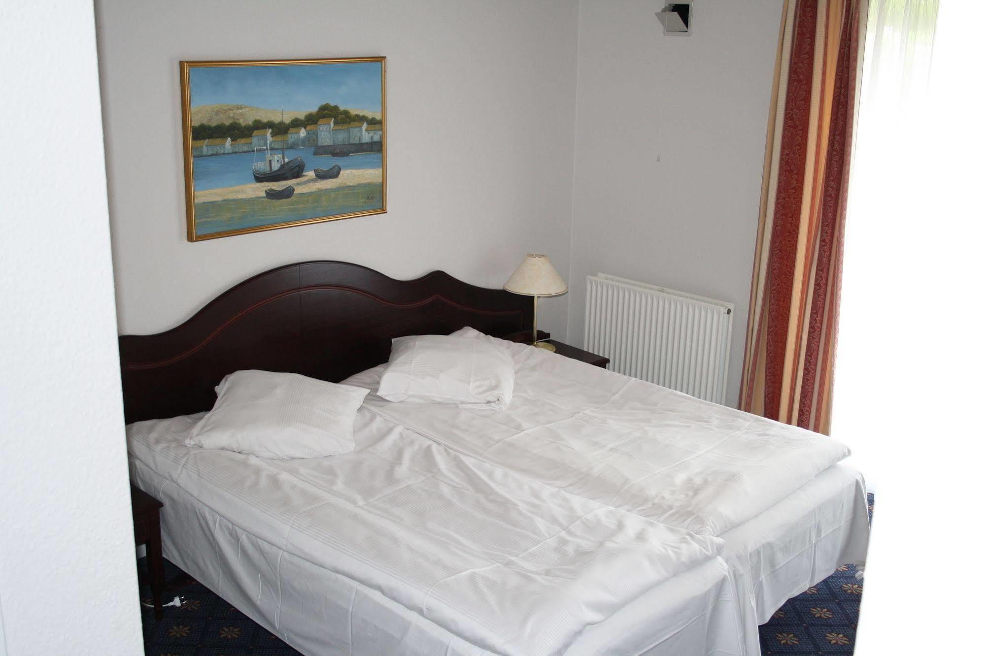 Hotel Sogarden Brørup Buitenkant foto